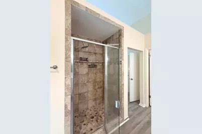 2802 Sunshine Circle, Sugar Land, TX 77479 - Photo 17