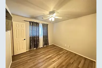 1526 Waterside Village Drive, Richmond, TX 77407 - Photo 11