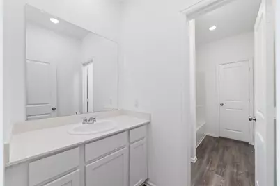 12206 English Mist Drive, Houston, TX 77044 - Photo 17