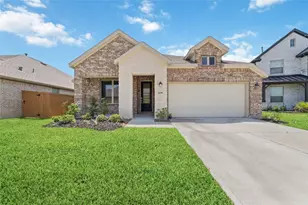 12206 English Mist Dr, Houston, TX 77044 - Photo 1