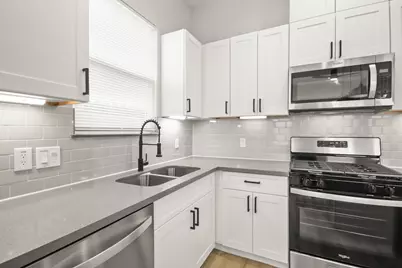 2105 Sam Wilson Street #E, Houston, TX 77020 - Photo 9