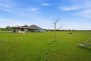 5037 Horseshoe Dr, Anderson, TX 77830 - Photo 29