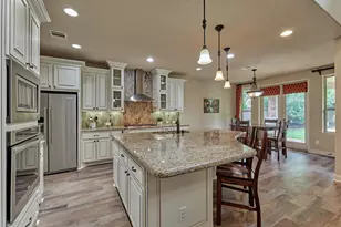 6 Devon Dale Dr, Tomball, TX 77375 - Photo 15