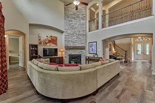 6 Devon Dale Dr, Tomball, TX 77375 - Photo 27