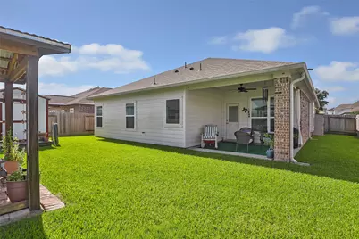 10019 Pine Valley Court, Baytown, TX 77521 - Photo 25