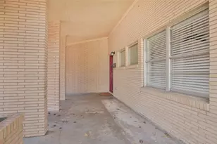 4609 Kinglet St, Houston, TX 77035 - Photo 5