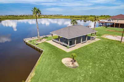 23122 Verano, Galveston, TX 77554 - Photo 9