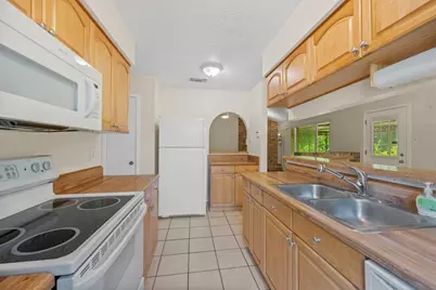 19907 Lions Gate Drive, Humble, TX 77338 - Photo 9