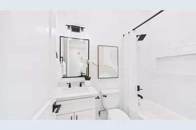 2417 Harrington St Street, Houston, TX 77026 - Photo 13
