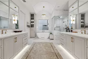 1210 W Drew St, Houston, TX 77006 - Photo 5