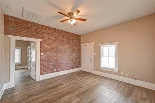 406 Woodward, Damon, TX 77430 - Photo 7