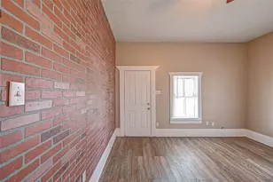 406 Woodward, Damon, TX 77430 - Photo 3