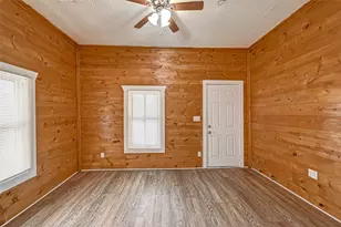 406 Woodward, Damon, TX 77430 - Photo 19