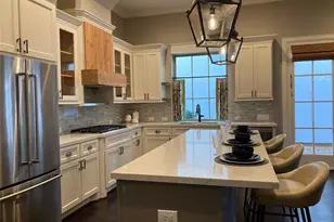 25110 Devlin Creek Dr, Spring, TX 77380 - Photo 9