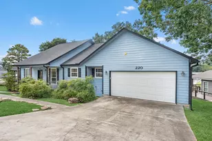 220 Harbour Row Dr, Coldspring, TX 77331 - Photo 3