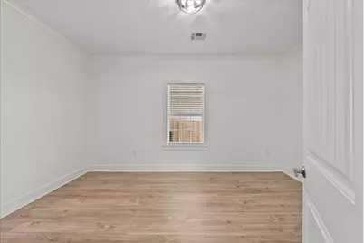7013 Corsicana Street, Houston, TX 77020 - Photo 9