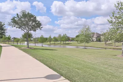 2810 Bluesage Bluff Drive, Richmond, TX 77406 - Photo 45