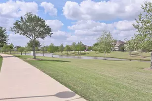 2810 Bluesage Bluff Dr, Richmond, TX 77406 - Photo 45