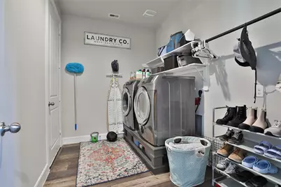 2810 Bluesage Bluff Drive, Richmond, TX 77406 - Photo 11