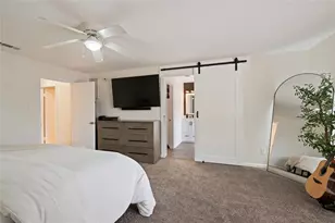 16522 Space Center Blvd, Houston, TX 77058 - Photo 9