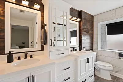 16522 Space Center Boulevard, Houston, TX 77058 - Photo 11