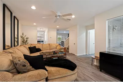 16522 Space Center Boulevard, Houston, TX 77058 - Photo 3