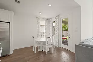 2630 Country Ln, Katy, TX 77493 - Photo 7