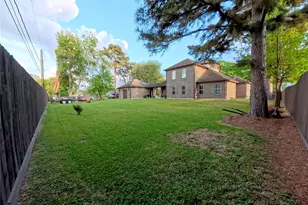 8109 Gulick Ln, Houston, TX 77075 - Photo 15