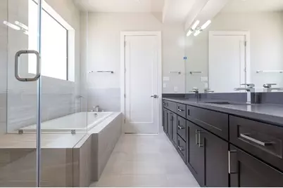 5703 Larkin #A, Houston, TX 77007 - Photo 25