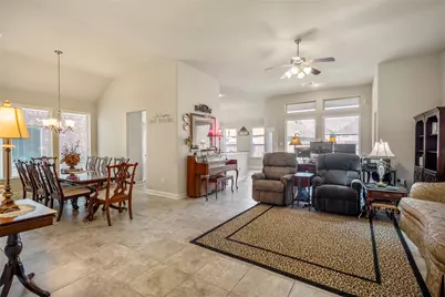 2918 Canoe Birch Court Court, Rosenberg, TX 77471 - Photo 11
