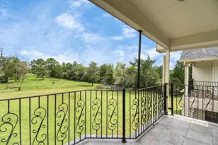 1321 E Archer Rd, Baytown, TX 77521 - Photo 21