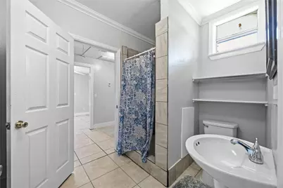 9430 E Avenue K #A, Houston, TX 77012 - Photo 11