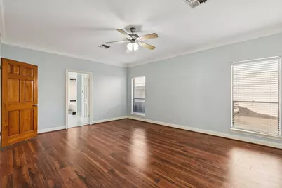 14819 Walbrook Drive, Sugar Land, TX 77498 - Photo 21