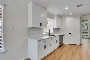 4211 Margate Dr, Sugar Land, TX 77479 - Photo 11