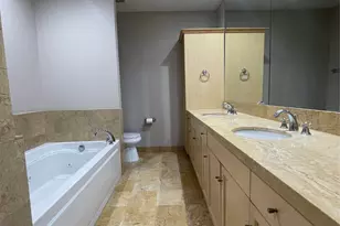 5005 Hidalgo St, Houston, TX 77056 - Photo 7