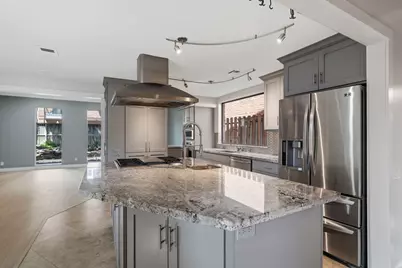 6215 Westcott Street #A, Houston, TX 77007 - Photo 11