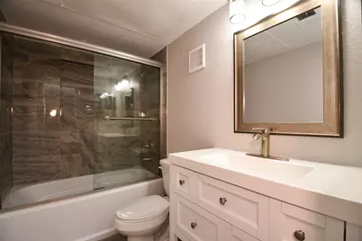 12955 Woodforest Boulevard #20, Houston, TX 77015 - Photo 11