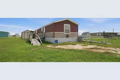 1006 W Toledo Street, Seadrift, TX 77983 - Photo 3