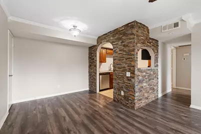 1860 White Oak Drive #355, Houston, TX 77009 - Photo 11