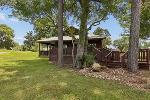 28 Hunters Creek Dr, Huntsville, TX 77340 - Photo 11
