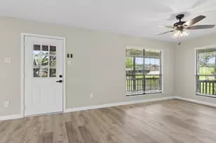 28 Hunters Creek Dr, Huntsville, TX 77340 - Photo 13