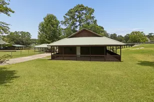 28 Hunters Creek Dr, Huntsville, TX 77340 - Photo 3