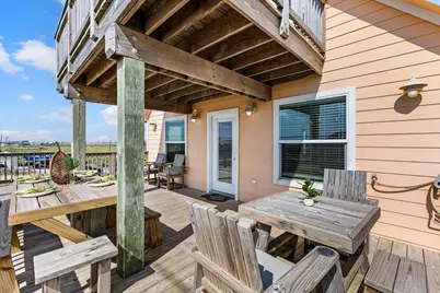 2301 Blue Water Highway, Surfside Beach, TX 77541 - Photo 9