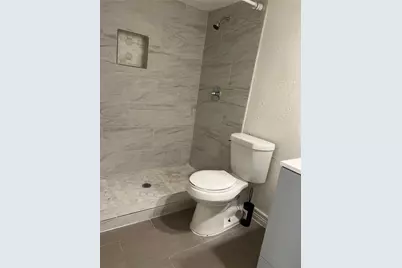 5929 Queensloch Drive #128, Houston, TX 77096 - Photo 3