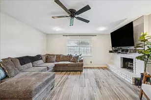 5010 Peebles Dr, Houston, TX 77084 - Photo 9