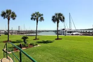 18022 Bal Harbour Dr, Houston, TX 77058 - Photo 37