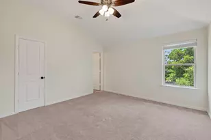 19 Brittany Rose Pl, The Woodlands, TX 77375 - Photo 37