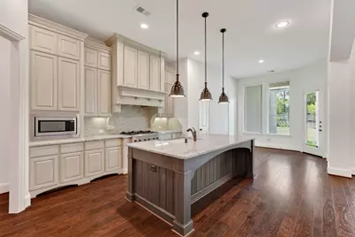 19 Brittany Rose Place, The Woodlands, TX 77375 - Photo 19