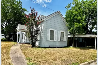 559 Madison, La Grange, TX 78945 - Photo 5