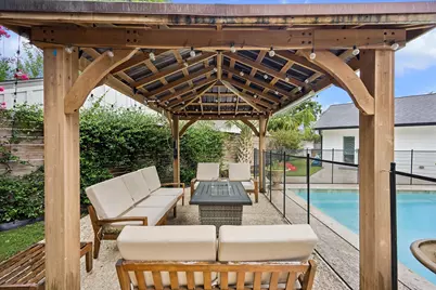 2503 Stoney Brook Drive, Houston, TX 77063 - Photo 29